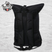 Lade das Bild in den Galerie-Viewer, Eisbären Rolltop Rucksack schwarz mit großem Eisbären Logo
